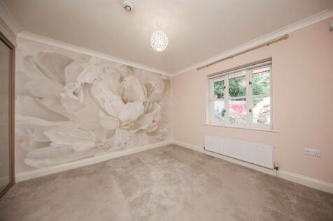 19-willicombe-park-property (1).jpg