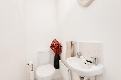 3 Chaffinch Road-...