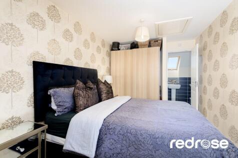 web_6 Ferndown Av...