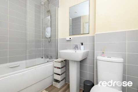 web_6 Ferndown Av...