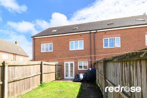 web_6 Ferndown Av...