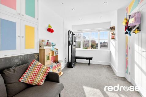 web_5 Roby Ave - ...