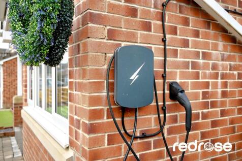 web_5 Roby Ave - ...