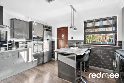 web_33 Clifton Av...