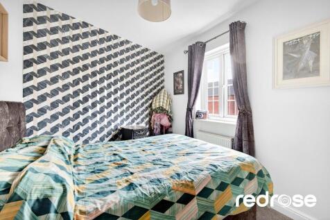 web_77 Durham Dr ...