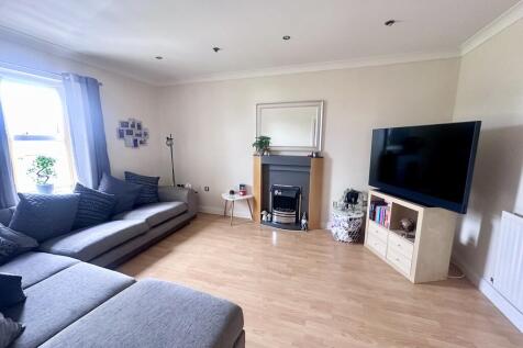 lounge 2