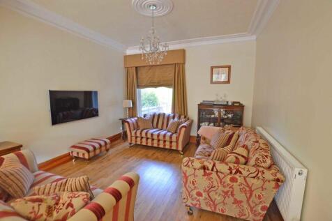 Rear Lounge