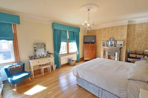 Main bedroom