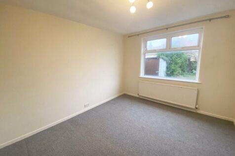 Rear Bedroom