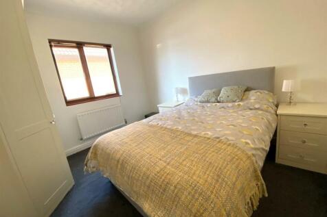 BEDROOM TWO.jpg