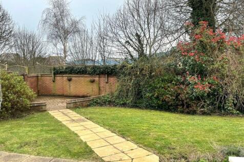 GARDEN 3.jpg