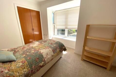 BEDROOM ONE.jpg