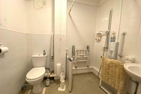 WET ROOM.jpg