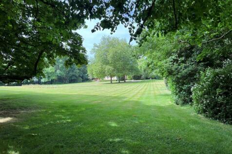 front lawn to house.jpg