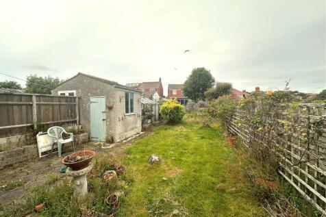 GARDEN 2.jpg