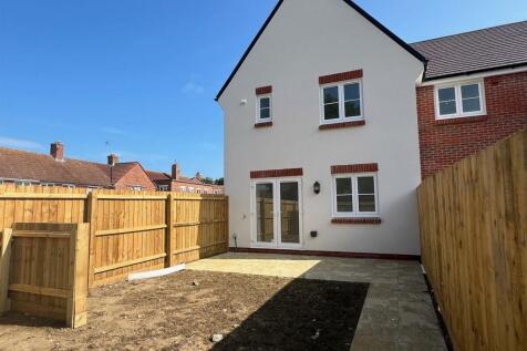Plot 654 rear.jpg