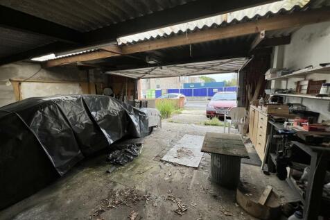 Garage internal.jpg