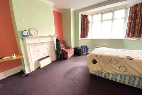 FLAT 1 BEDROOM ONE.jpg
