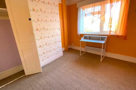 FLAT 2 BEDROOM TWO.jpg