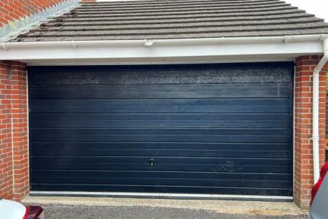 Garage.jpg
