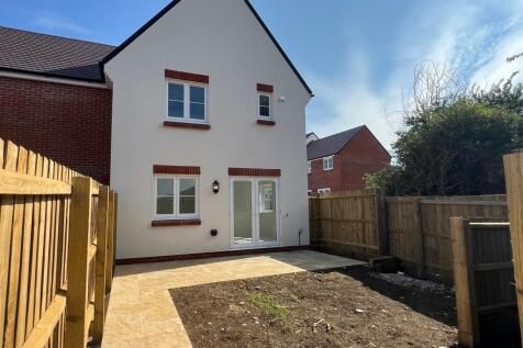 Plot 652 rear (2).jpg