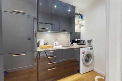 UTILITY ROOM.jpg