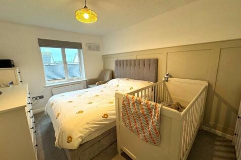 BEDROOM ONE.jpg