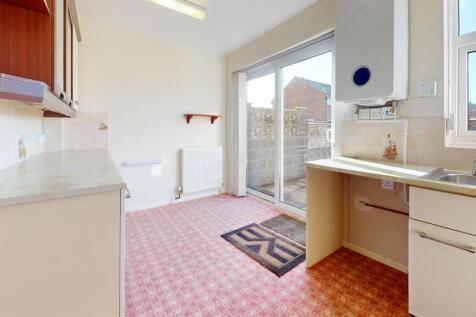 Kitchen4.jpg