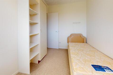 Bedroom-23.jpg