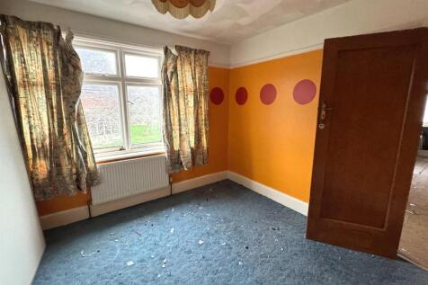 BEDROOM THREE.jpg