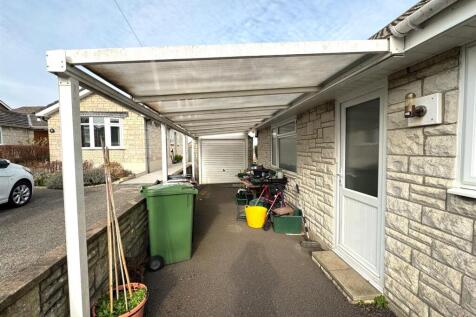 CARPORT.jpg