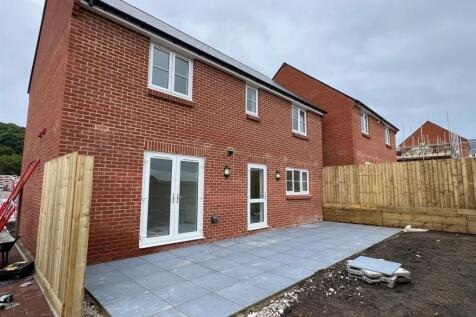 Plot 427 rear.jpg