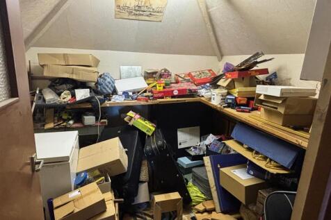 Loft room 2.jpg