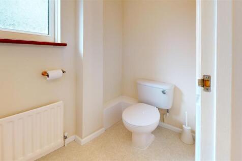 Bathroom (14).jpg