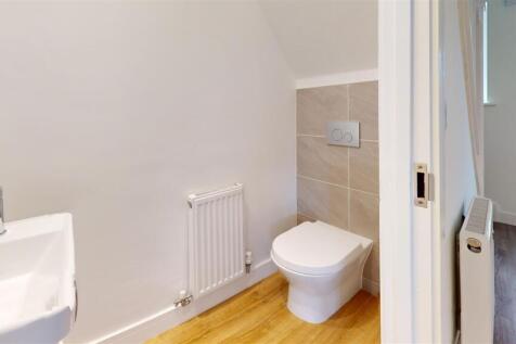 Bathroom (5).jpg