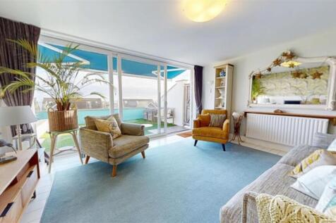Living Room 1.2.jpg