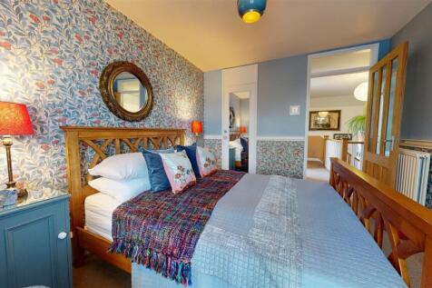 Bedroom 2.jpg