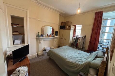 Bedroom.jpg