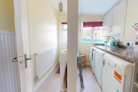 UTILITY ROOM.jpg