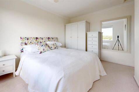 Bedroom (31).jpg