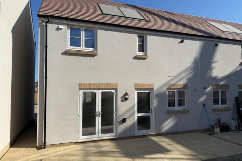 Plot 381 rear.JPG