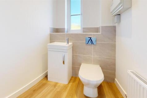 Bathroom (27).jpg