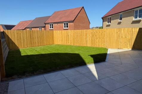 Plot 435 garden.JPG