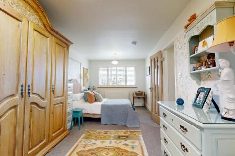 Bedroom.jpg