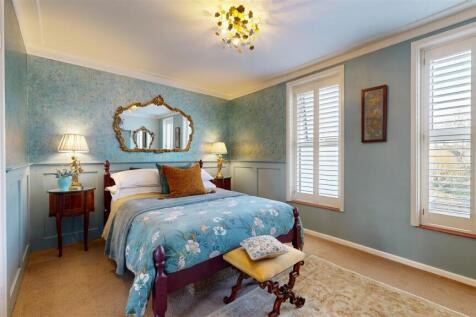 Bedroom 1.5.jpg