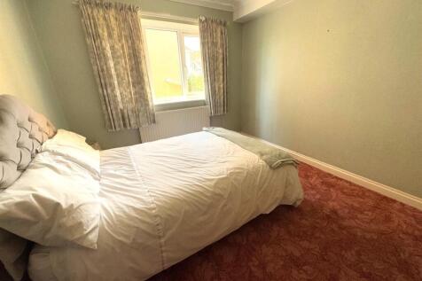 BEDROOM TWO.jpg