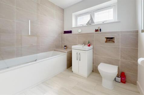 Bathroom (31).jpg