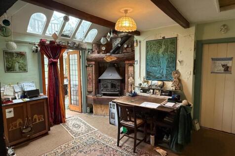 Dining room.jpeg