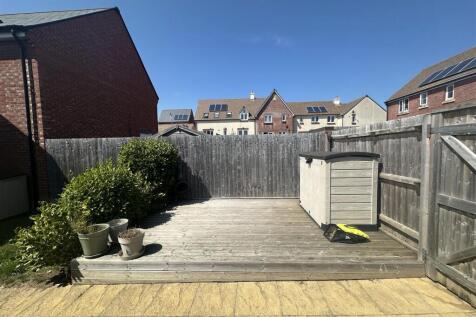 Decking.jpeg