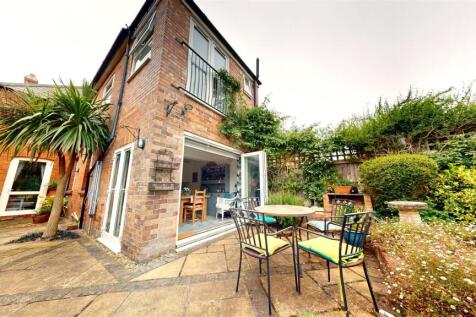 Rear House.jpg